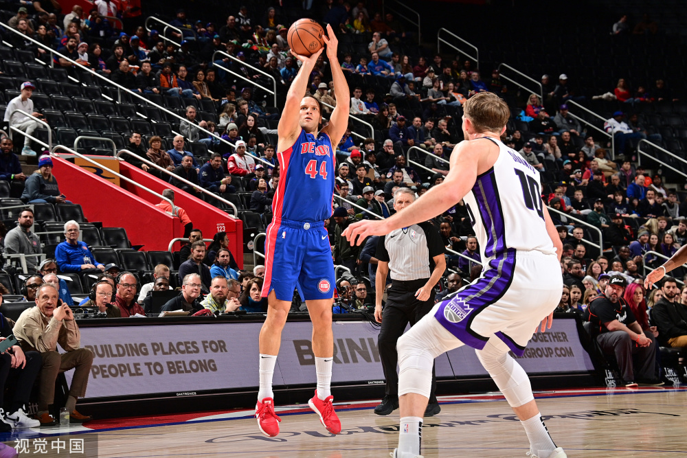 风云突变萨克拉门托国王加时末段远射贴柱，德甲版图或变，话题不断，赛程密集仍需轮换的简单介绍-金年会下载